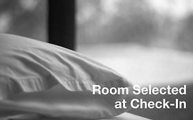 Red Lion Inn And Suites Victoria